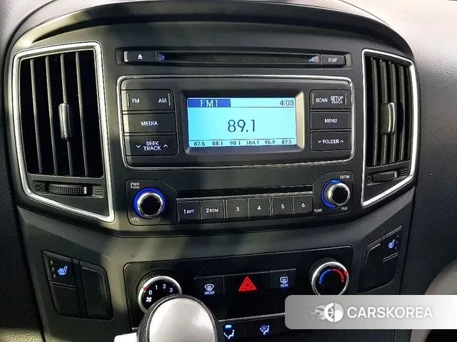 Hyundai Grand Starex 2018 Серебристо-серый из Кореи, фото 3