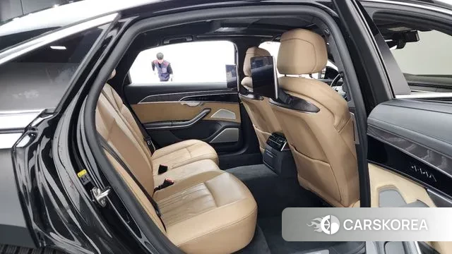 Audi A8 (D5) 2021 Черный из Кореи, фото 3