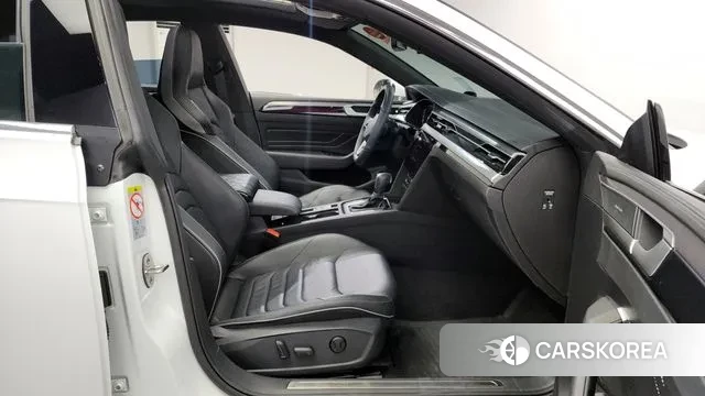 Volkswagen Arteon 2022 Белый из Кореи, фото 3