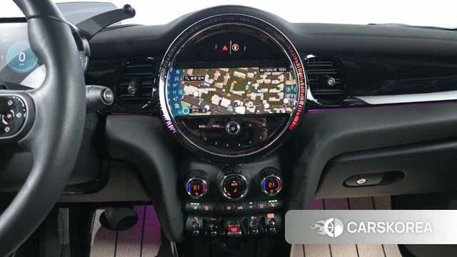 Mini Cooper Convertible 2024 Белый из Кореи, фото 3