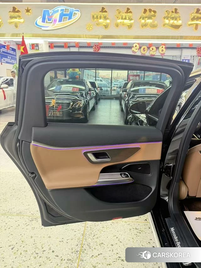 Mercedes-Benz E-class 2024 Черный из Китая, фото 3
