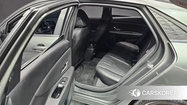 Hyundai The New Avante (CN7) 2023 Серый из Кореи, фото 3