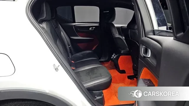 Volvo XC40 2020 Белый из Кореи, фото 3