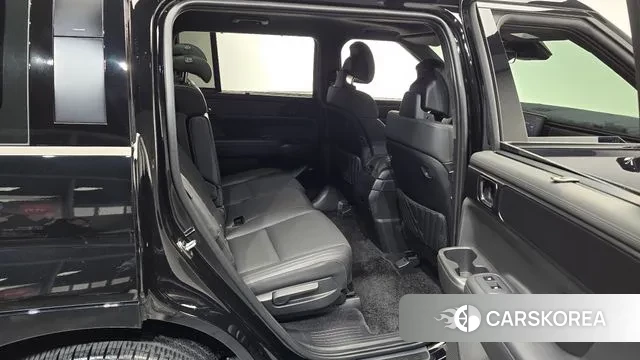 Hyundai Santa Fe (MX5) 2024 Черный из Кореи, фото 3