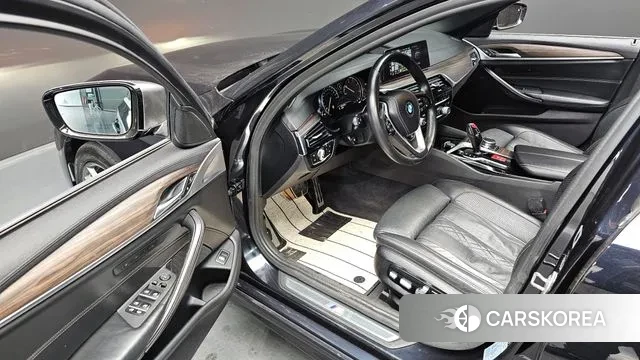 BMW 5 Series (G30) 2018 Синий из Кореи, фото 3