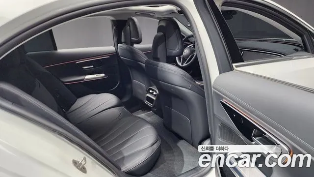 Mercedes-Benz E-Class W214 2024 Белый из Кореи, фото 3