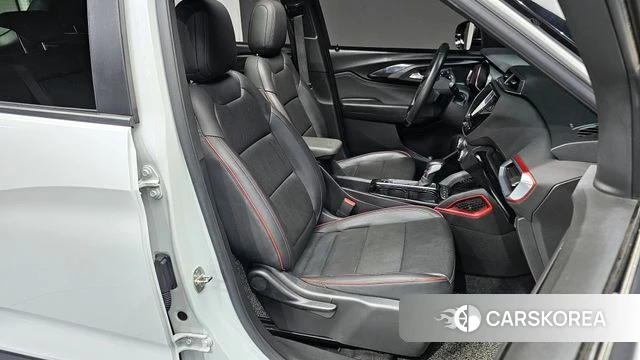 Chevrolet (GM Daewoo) Trailblazer 2021 Белый из Кореи, фото 3