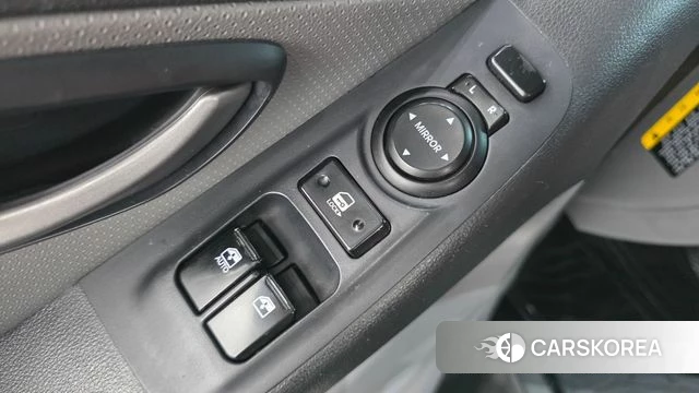 Hyundai The New Grand Starex 2018 Серебристо-серый из Кореи, фото 3