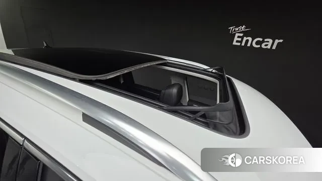 Volkswagen Tiguan second Generation 2022 Белый из Кореи, фото 3