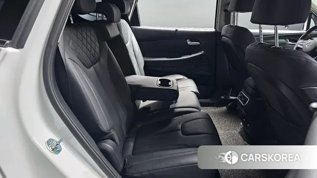 Hyundai The New Santa Fe 2023 Белый из Кореи, фото 3