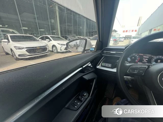 Audi A3 2021 Белый из Китая, фото 3