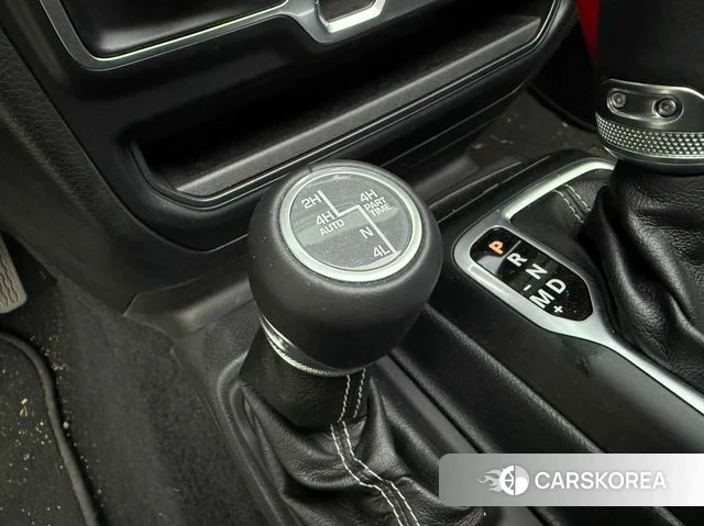 Jeep Wrangler (JL) 2018 Белый из Кореи, фото 3