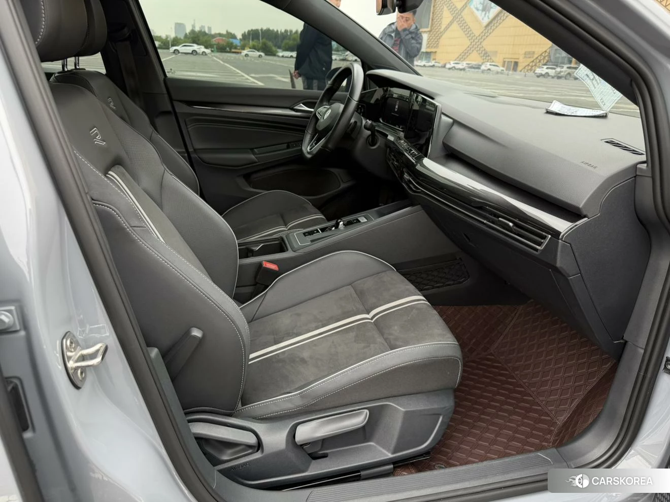 Volkswagen Golf 2022 Темно-серый из Китая, фото 3