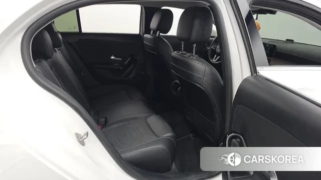 Mercedes-Benz A-Class W177 2019 Белый из Кореи, фото 3