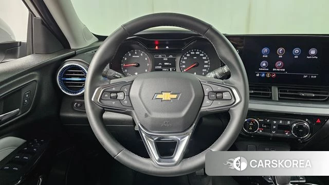 Chevrolet (GM Daewoo) Trax Crossover 2023 Белый из Кореи, фото 3