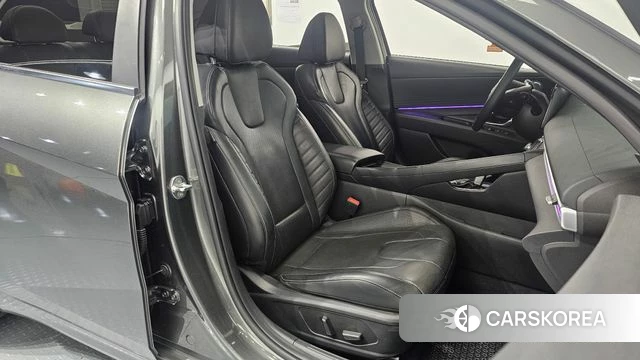 Hyundai Avante (CN7) 2022 Светло-зеленый из Кореи, фото 3