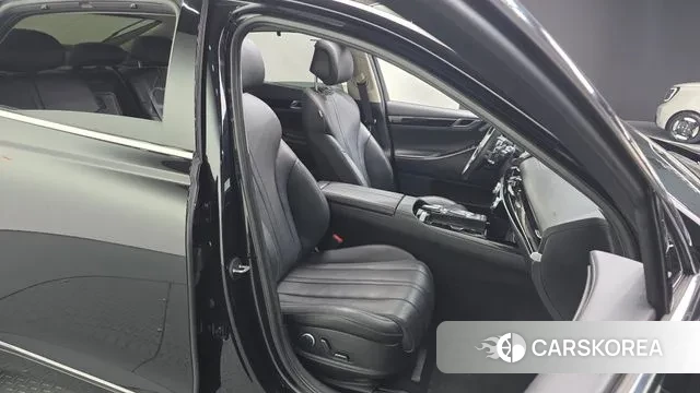 Genesis G80 (RG3) 2021 Черный из Кореи, фото 3