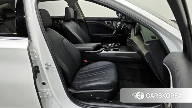 Kia K8 2023 Белый из Кореи, фото 3