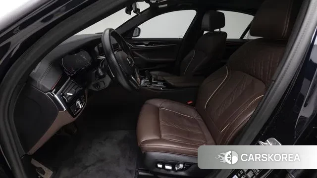 BMW 5 Series (G30) 2021 Черный из Кореи, фото 3