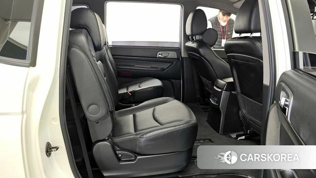 Ssangyong Korando Turismo 2018 Белый из Кореи, фото 3
