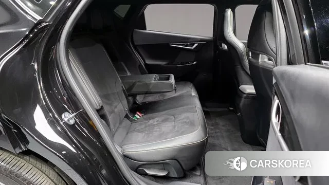 Kia EV6 2023 Черный из Кореи, фото 3