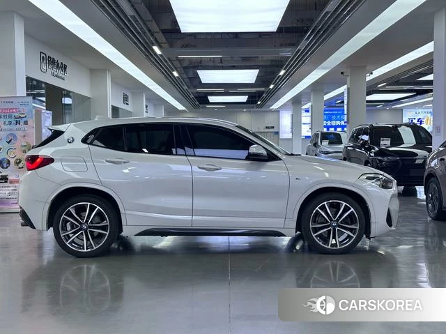 BMW X2 2021 Белый из Китая, фото 3