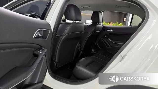 Mercedes-Benz GLA-Class X156 2019 Белый из Кореи, фото 3