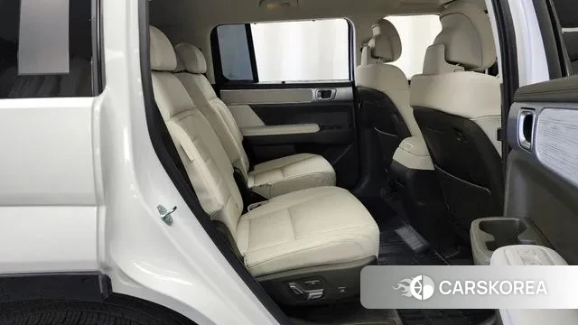 Hyundai Santa Fe (MX5) 2023 Белый из Кореи, фото 3