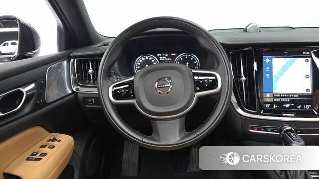 Volvo S60 3rd generation 2019 Черный из Кореи, фото 3