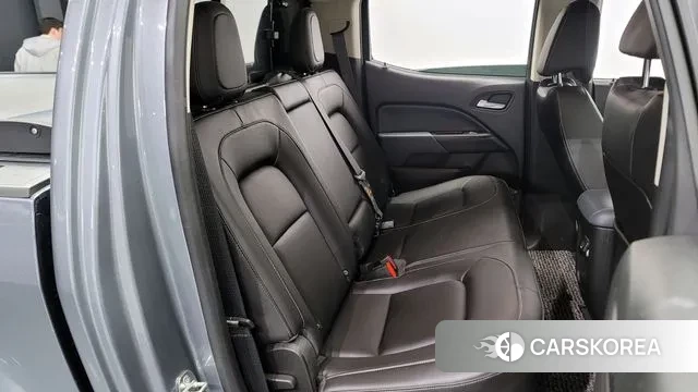 Chevrolet (GM Daewoo) Real New Colorado 2022 Серый из Кореи, фото 3