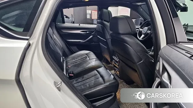 BMW X6 (F16) 2018 Белый из Кореи, фото 3