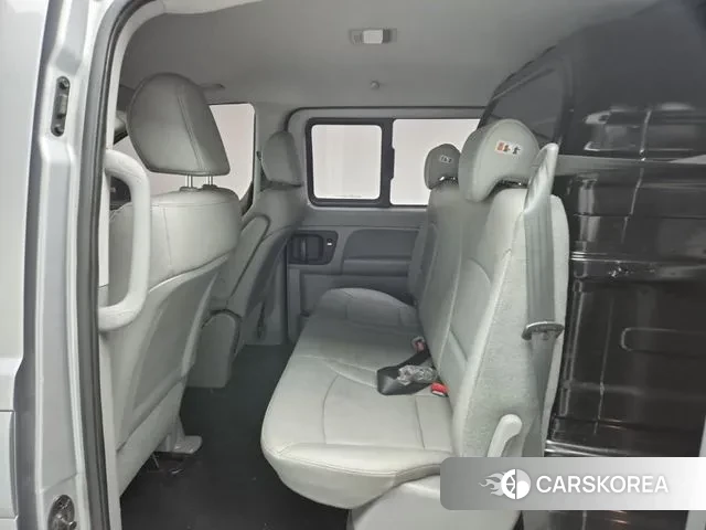 Hyundai The New Grand Starex 2018 Серебряный из Кореи, фото 3