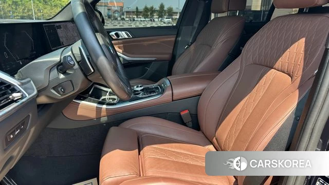 BMW X5 (G05) 2024 Черный из Кореи, фото 3
