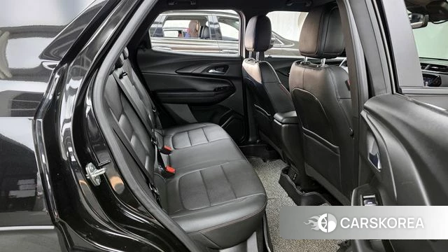 Chevrolet (GM Daewoo) Trailblazer 2021 Черный из Кореи, фото 3