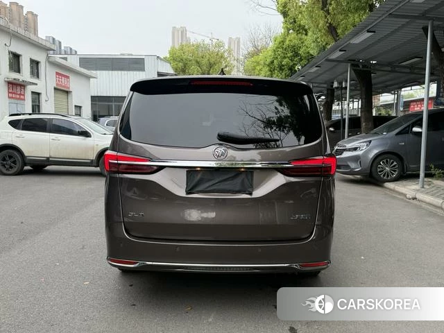 Buick GL8 2023 Коричневый из Китая, фото 3