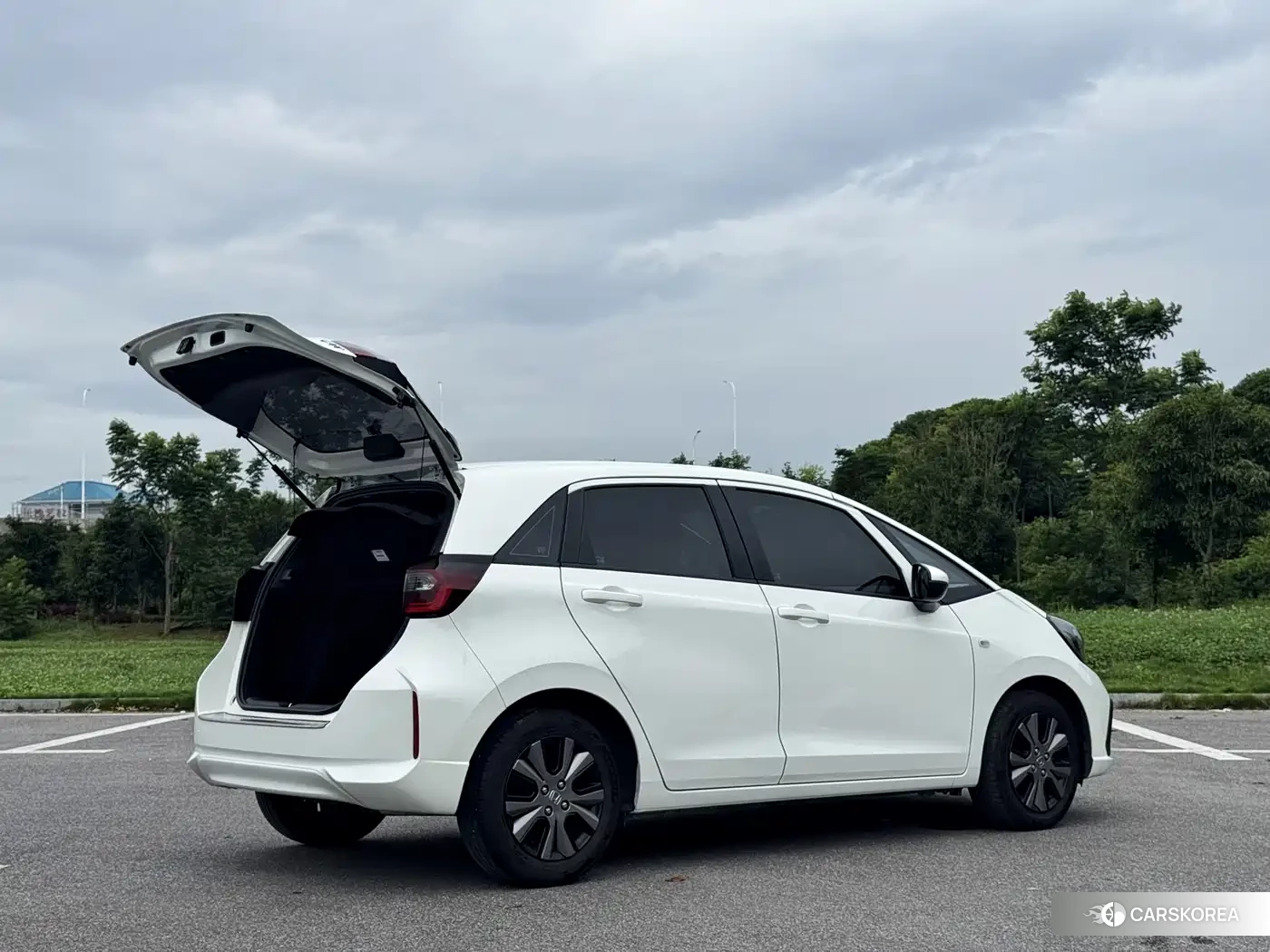 Honda Fit 2022 Белый из Китая, фото 3