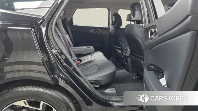 Kia Sportage 5th Generation 2023 Черный из Кореи, фото 3