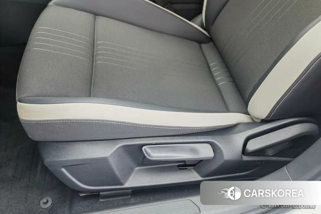 Volkswagen Golf 2021 Белый из Китая, фото 3