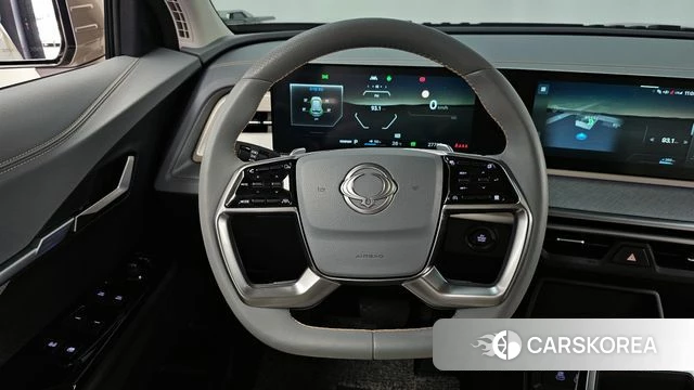 Ssangyong Torres EVX 2024 Жемчужный цвет из Кореи, фото 3