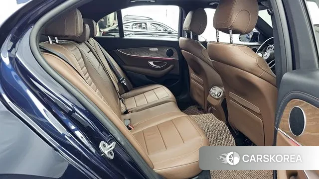 Mercedes-Benz E-Class W213 2021 Синий из Кореи, фото 3