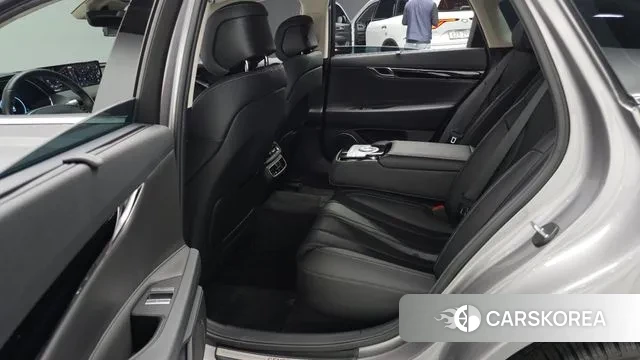 Genesis G80 (RG3) 2020 Серебряный из Кореи, фото 3