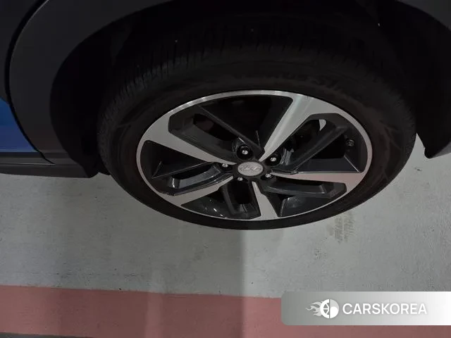 Hyundai Kona 2018 Синий из Кореи, фото 3