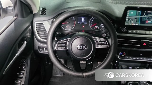 Kia Seltos 2021 Белый из Кореи, фото 3