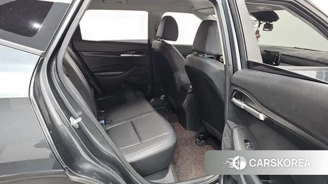 Kia The New Seltos 2023 Серый из Кореи, фото 3