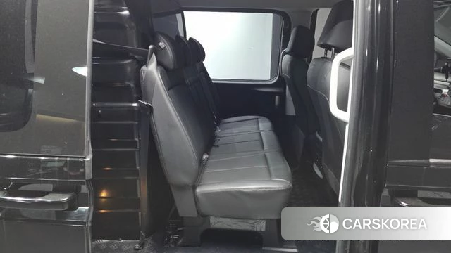 Hyundai Staria 2022 Черный из Кореи, фото 3