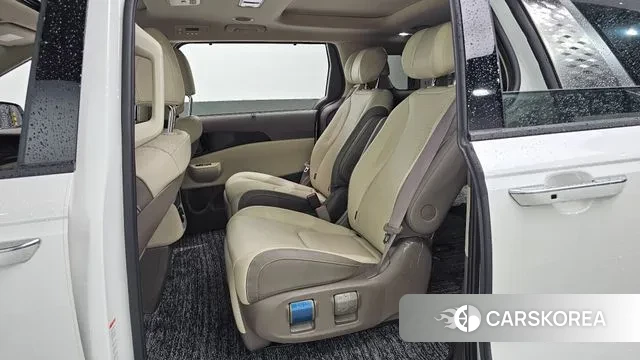 Kia The New Carnival 4th Generation 2024 Белый из Кореи, фото 3