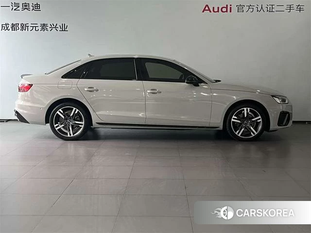 Audi A4L 2023 Белый из Китая, фото 3
