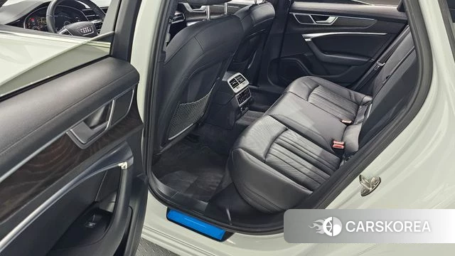 Audi A6 (C8) 2019 Белый из Кореи, фото 3
