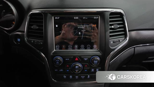 Jeep Grand Cherokee 2018 Черный из Кореи, фото 3