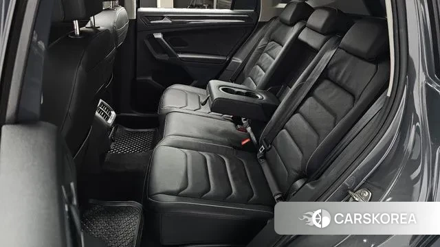 Volkswagen Tiguan second Generation 2022 Серый из Кореи, фото 3